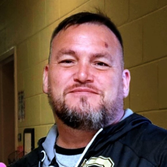 Meet your Posher, Floyd - Picture 7 of 9